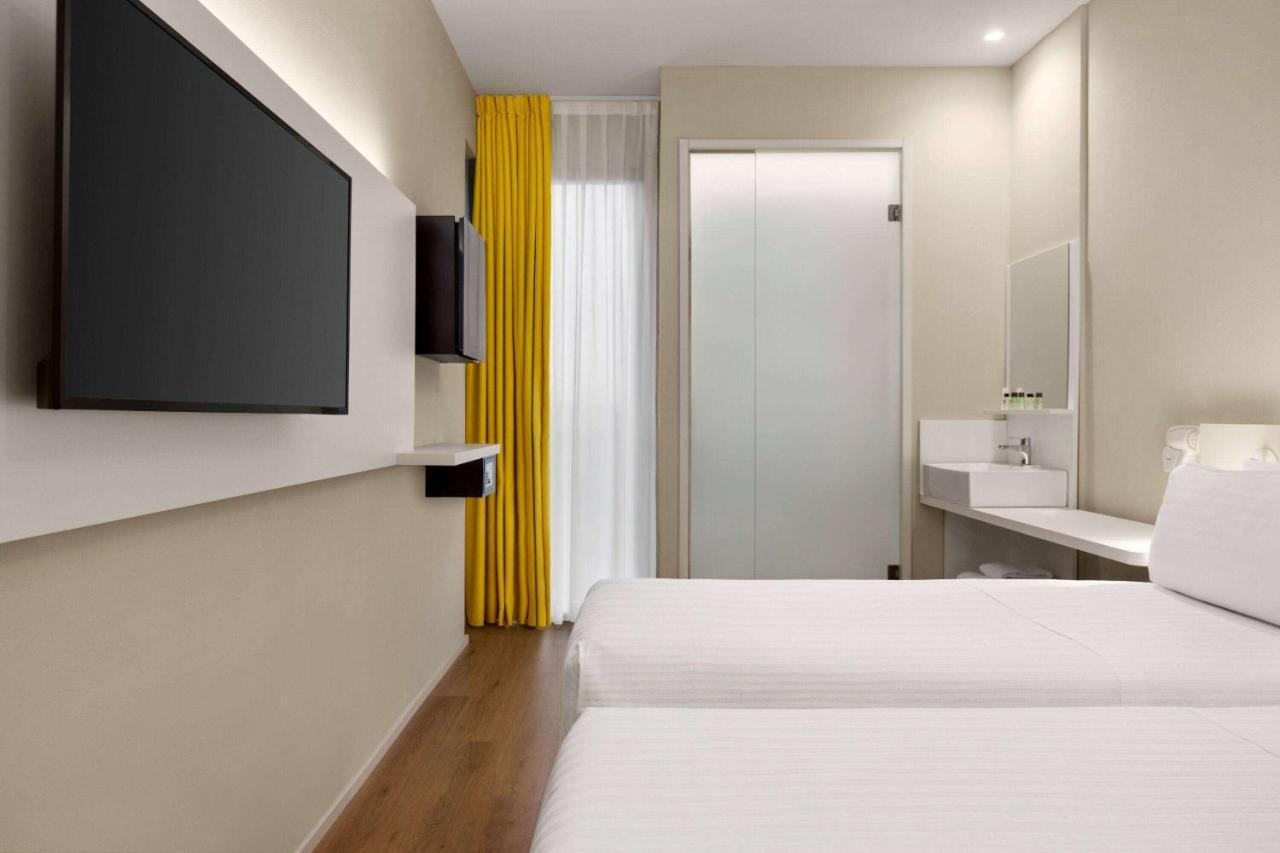 Wyndham Garden Флоренция Экстерьер фото